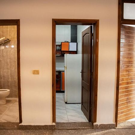 Station House Apartment Дахаб Екстериор снимка