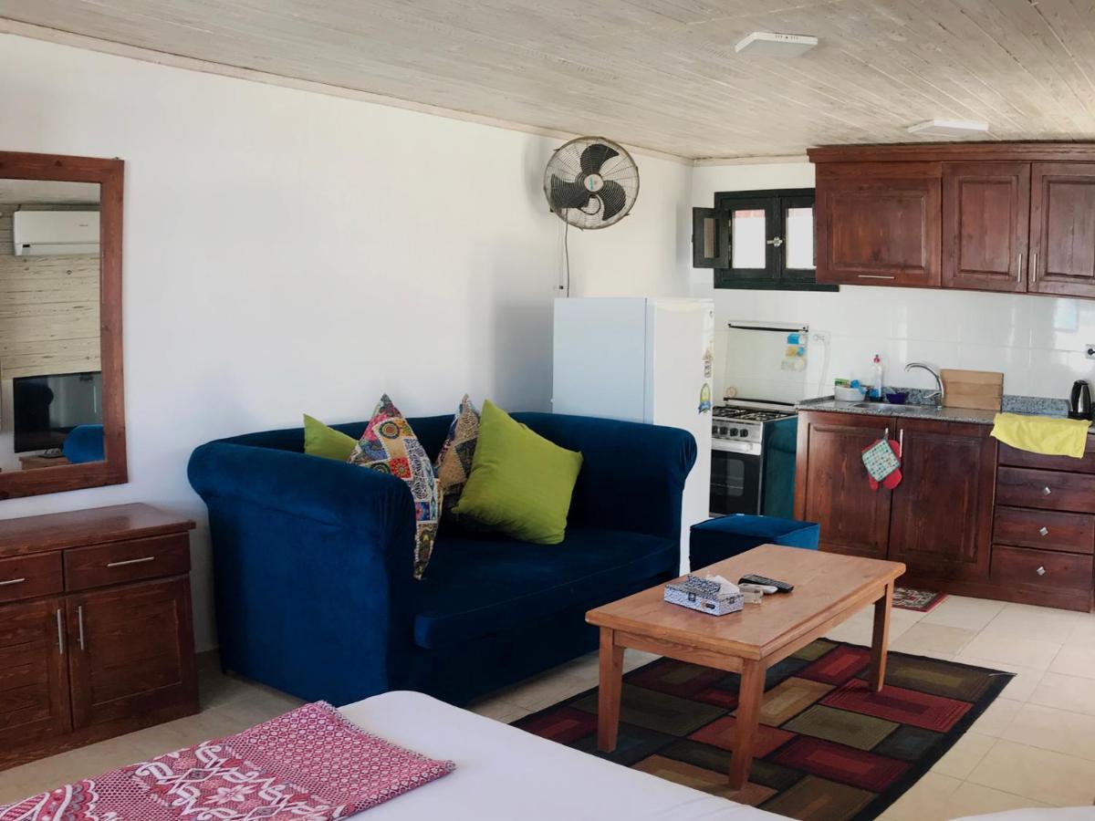 Station House Apartment Дахаб Екстериор снимка
