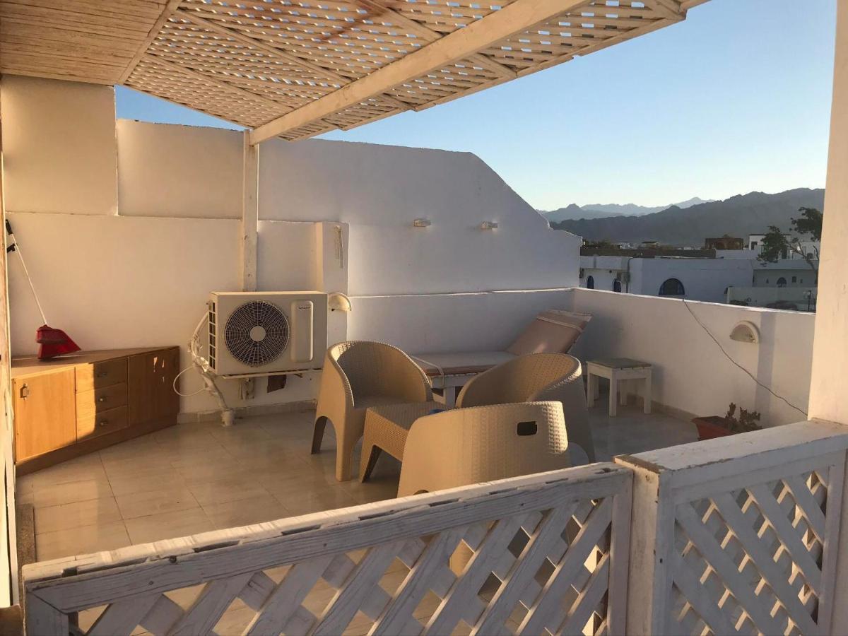 Station House Apartment Дахаб Екстериор снимка